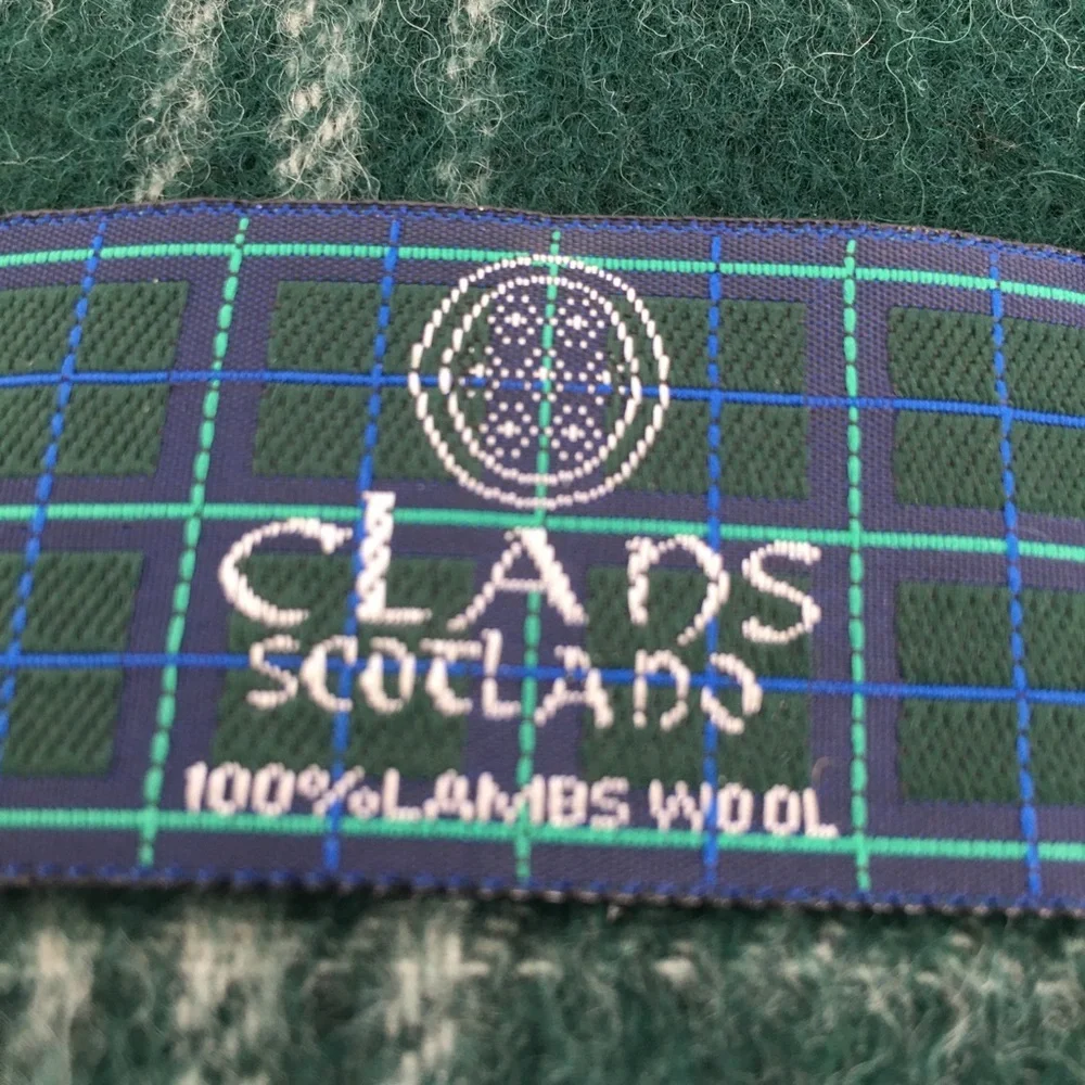 Clans Of Scotland 100% Lambswool Scottish Tartan Clan Scarf Plaid Green White